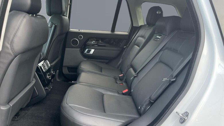 Land Rover Range Rover 3.0 D300 Westminster Black 4dr Auto Diesel Estate